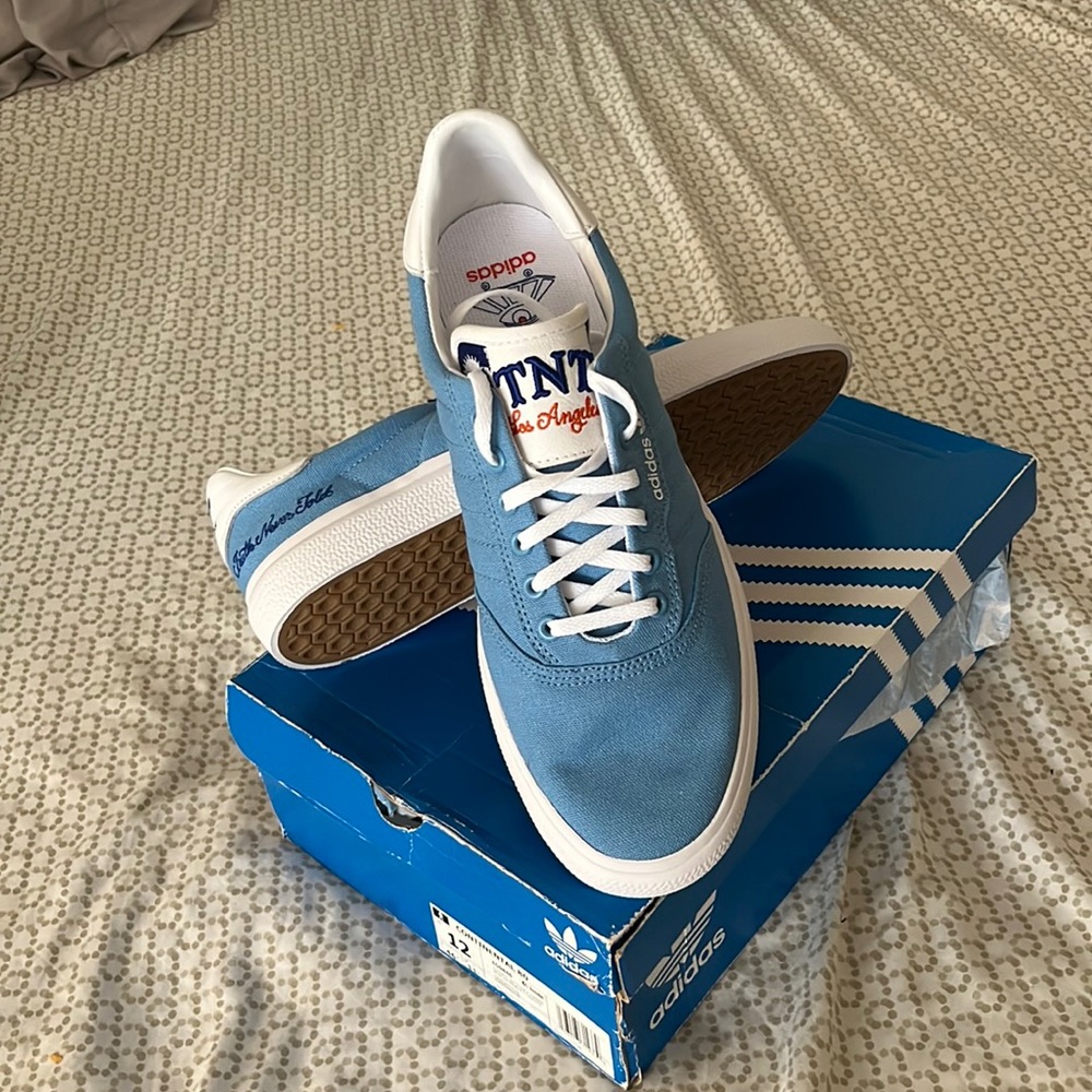 Adidas x Truth Never Told  Mens 12  (Blue)